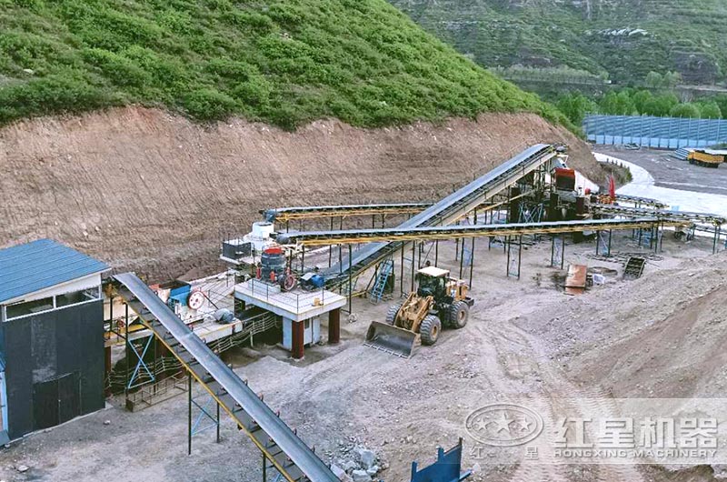 打石英砂用什么設備？提供高純石英砂生產工藝流程