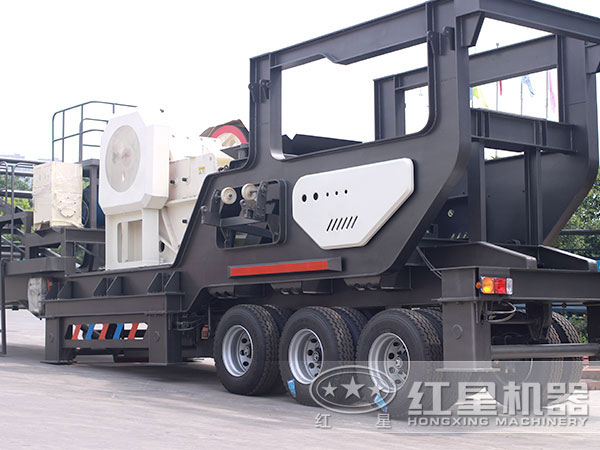 自行式石子破碎機，車載移動就是方便